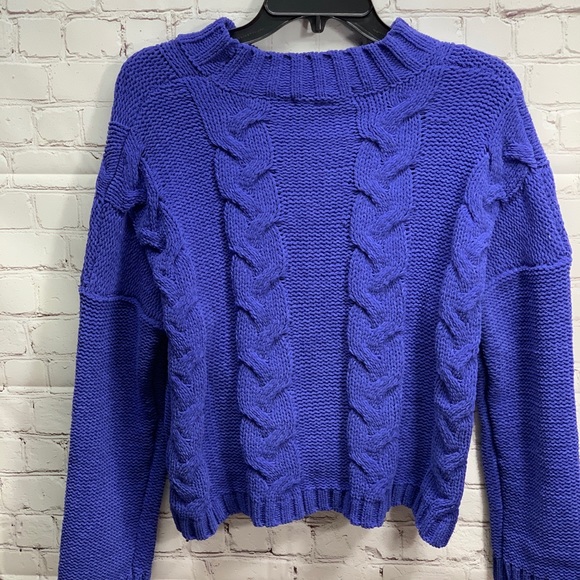 NEW Cotton Emporium Chenille Cable Mock Sweater - Picture 5 of 7